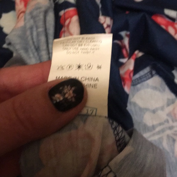 Beautiful Navy Maxie dress with large roses. - Picture 5 of 8